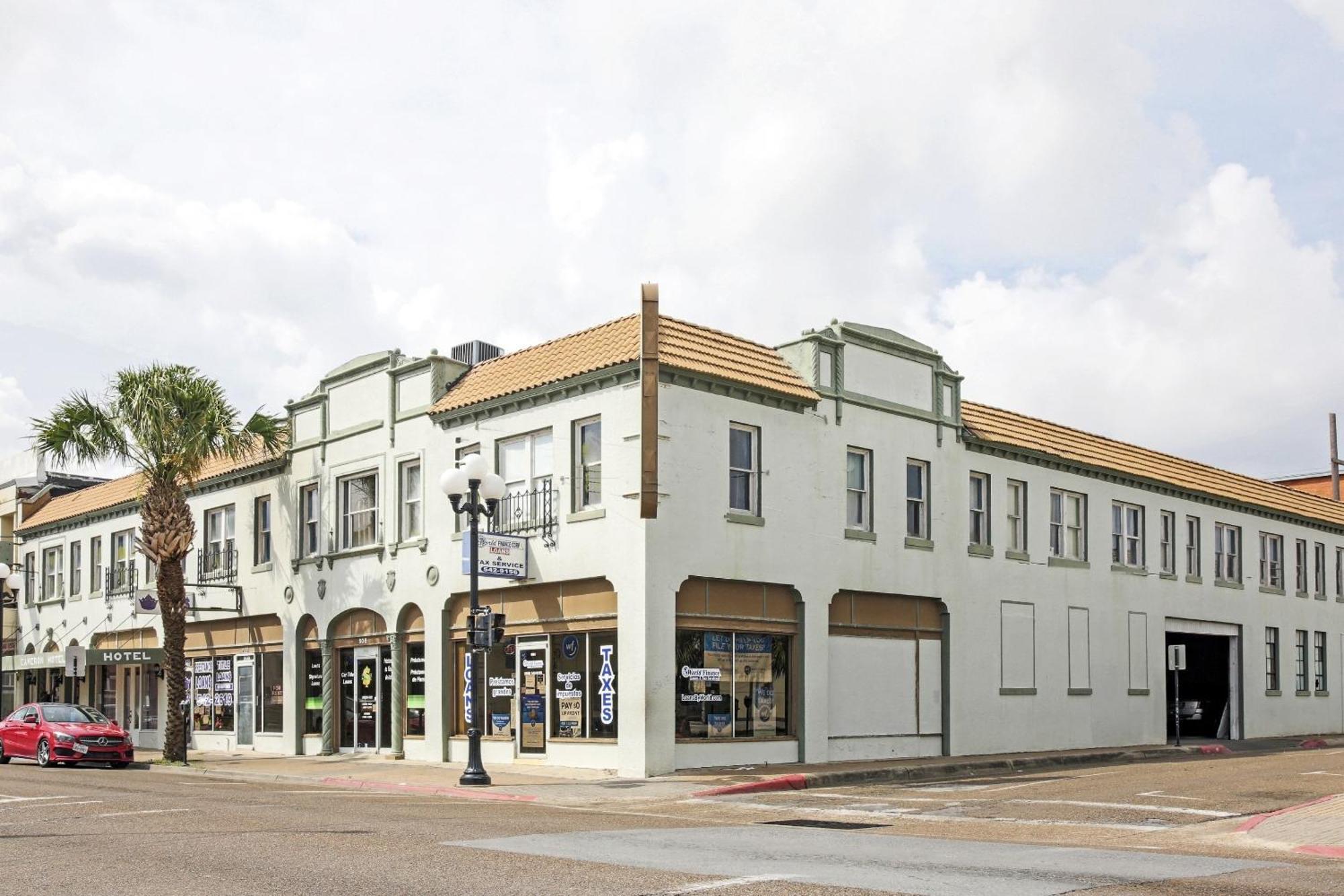 Oyo Historic Cameron Hotel Brownsville I-69E エクステリア 写真