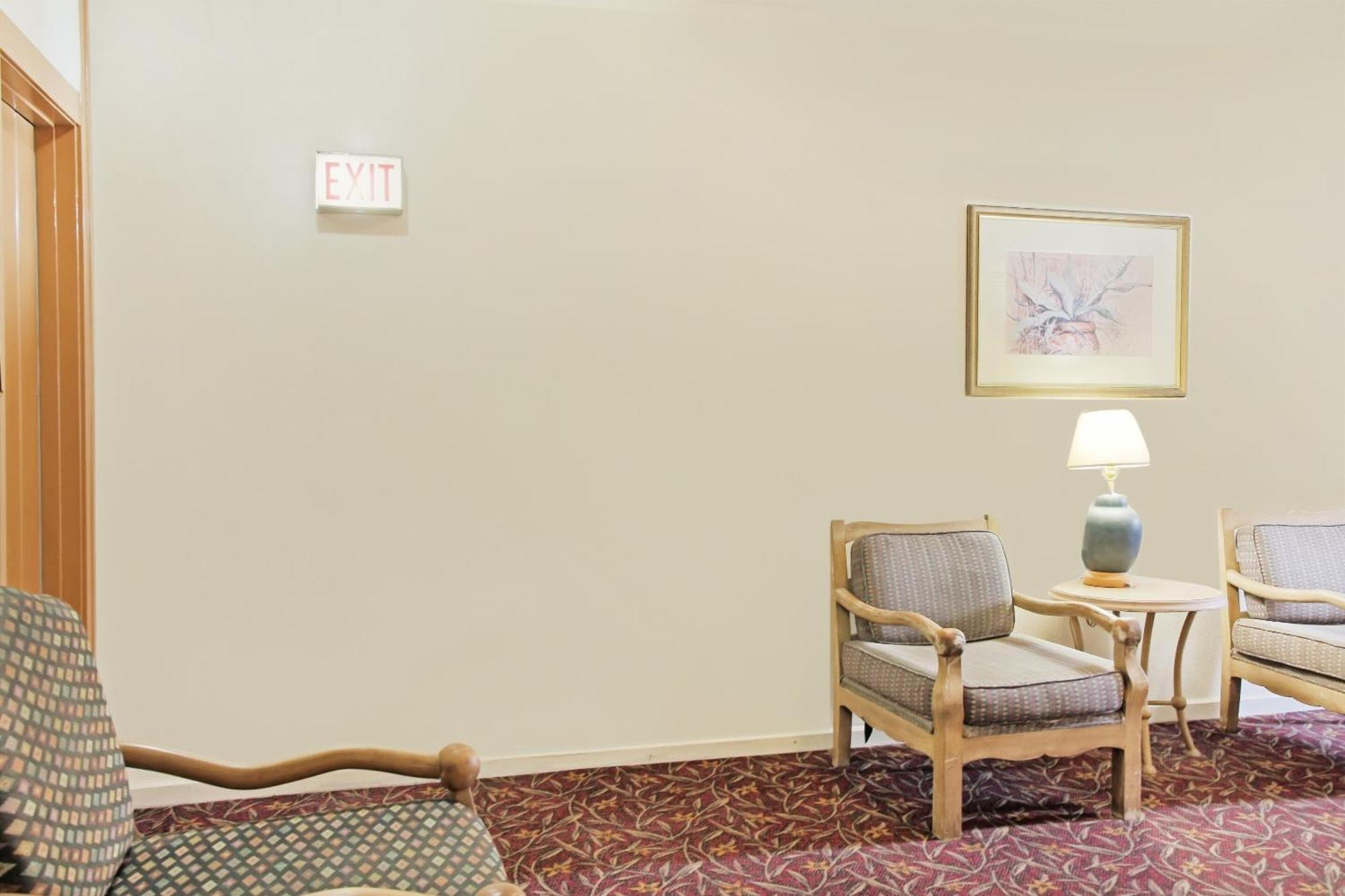 Oyo Historic Cameron Hotel Brownsville I-69E エクステリア 写真